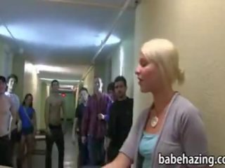 Universidade irmandade lésbicas brincando e cona comendo orgia